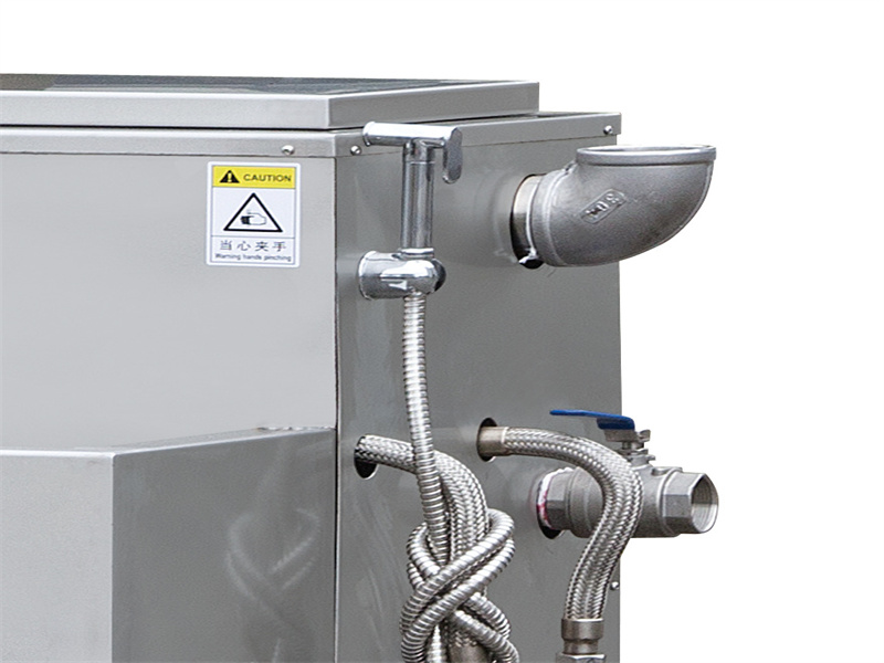 Double-sink ultrasonic cleaning machine