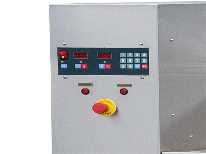 Double-sink ultrasonic cleaning machine